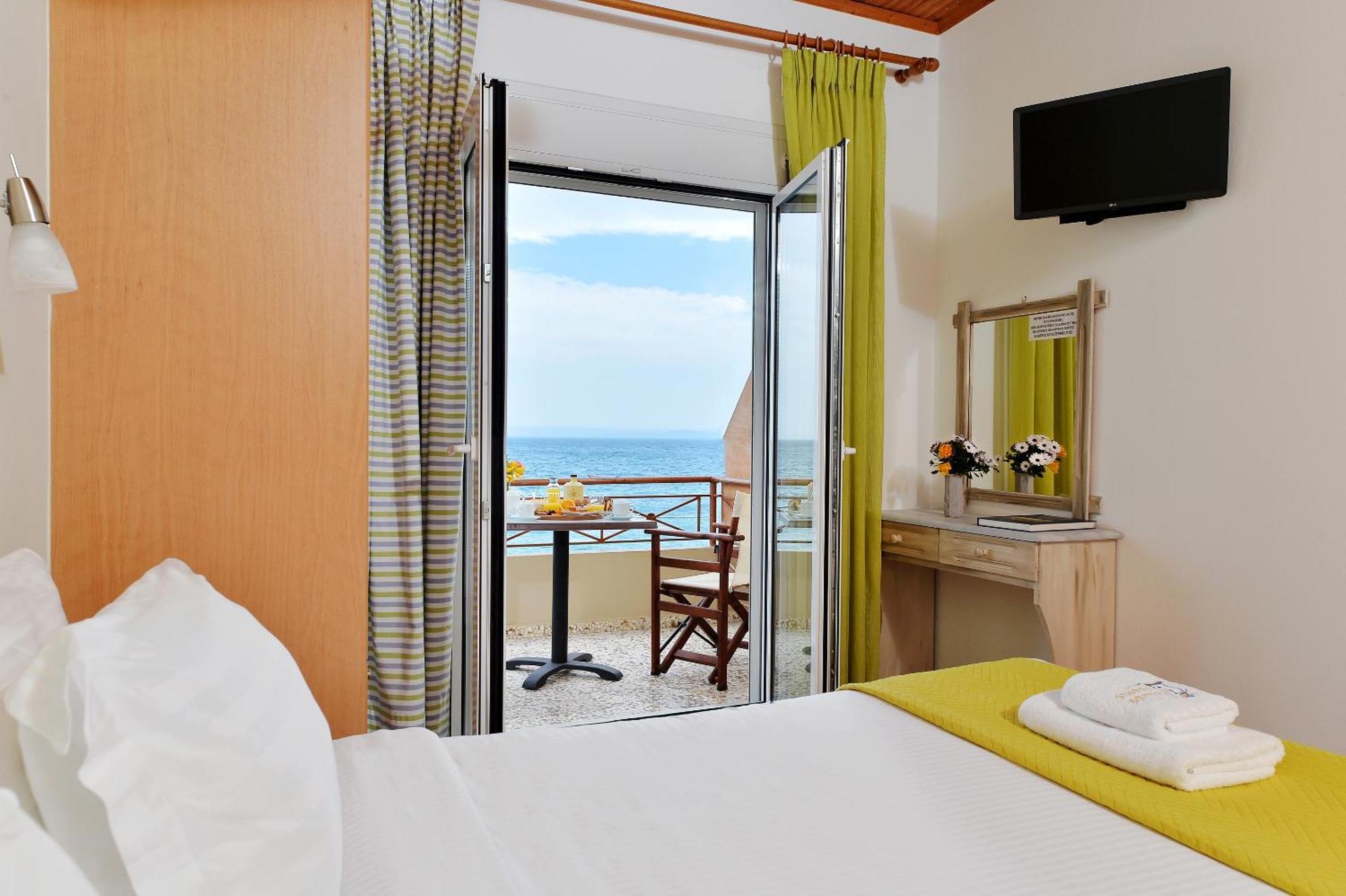 Pharos Rooms Ilia Exterior photo